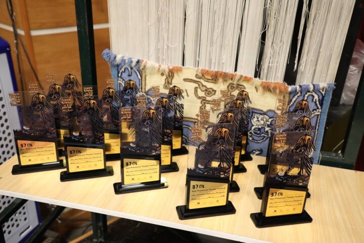 برگزیدگان سی‌وهفتمین جشنواره تئاتر استان ایلام معرفی شدند