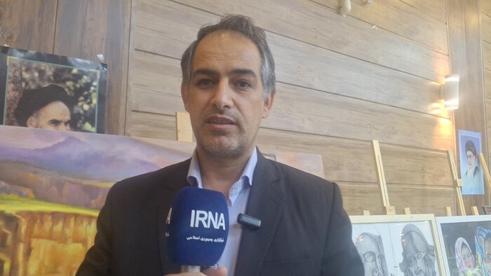 فشار کمبود امکانات بر دوش هنرمندان گچساران؛ برنامه مسئولان برای عبور از چالشها