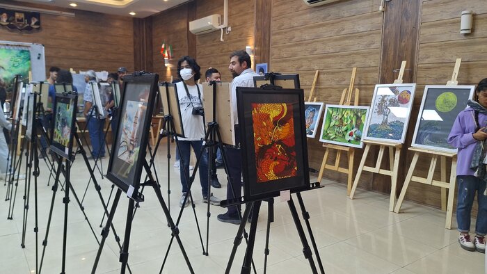 فشار کمبود امکانات بر دوش هنرمندان گچساران؛ برنامه مسئولان برای عبور از چالشها