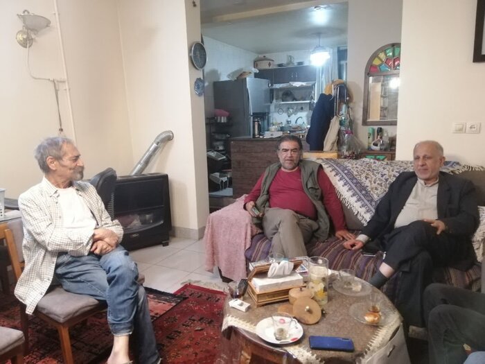 تکریم مخافر علم و ادب؛ ابوتراب خسروی راوی ناگفته های پارس تجلیل شد