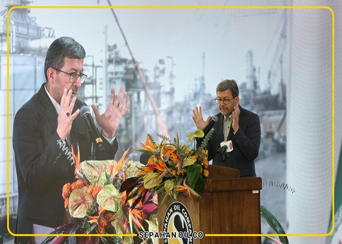 بازدید استاندار و مقامات ارشد استان اصفهان از یک دستاورد ملی غرورانگیز؛ فاز نخست پروژه FRW