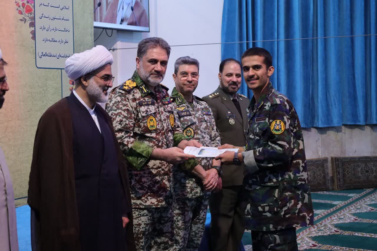 مسابقات سراسری قرآن کریم پدافند هوایی ارتش در مشهد برگزار شد