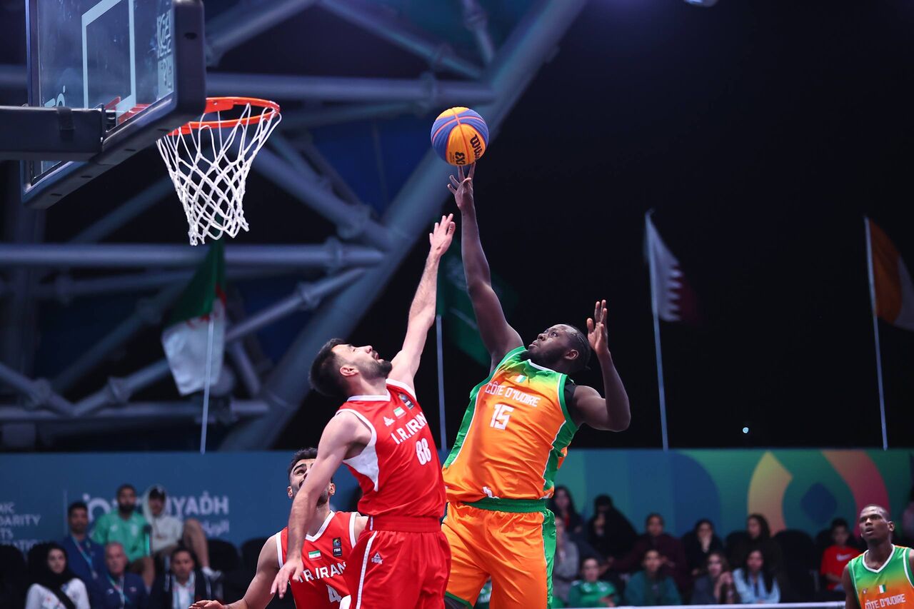 بازی‌های کشورهای اسلامی؛ مردان بسکتبال سه‌نفره نتیجه را واگذار کردند