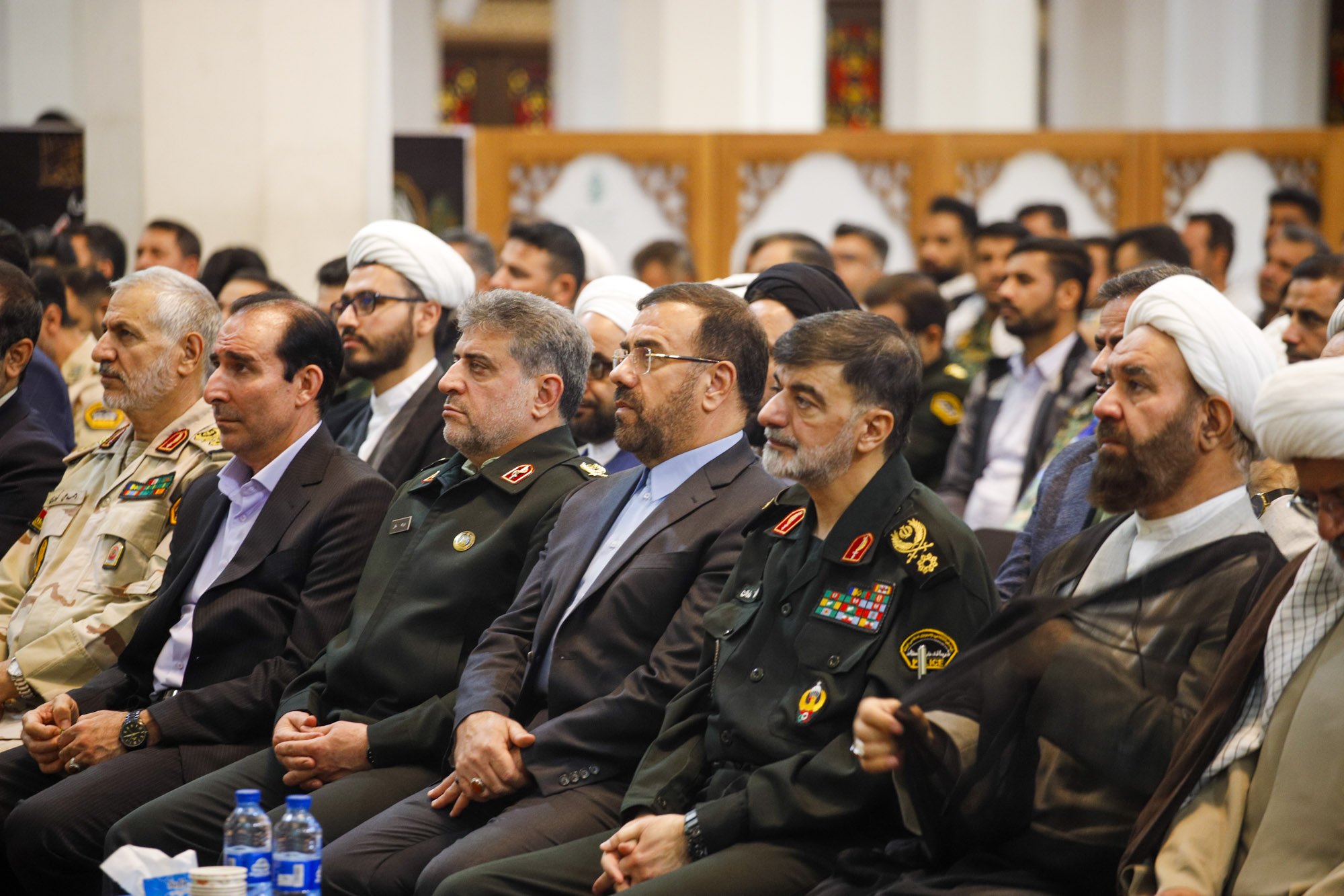 استاندار فارس: تکامل انسان از مسیر تمسک به قرآن و عترت میگذرد