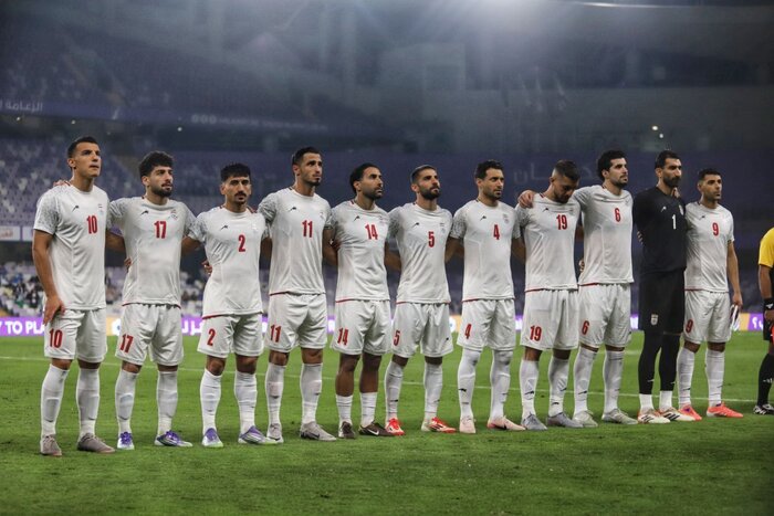 یک پنالتی و هزار و یک سئوال؛ قلعهنویی یا طارمی؟