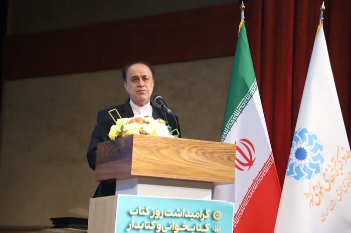 بازطراحی و به روزرسانی کتابخانه های همدان با هدف پویایی و شاداب سازی