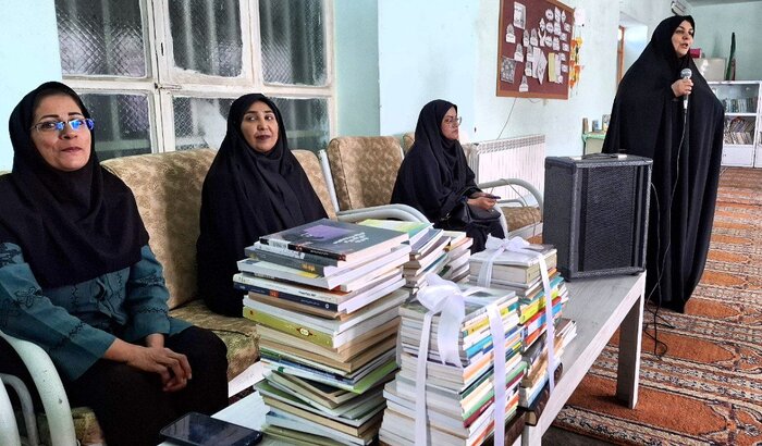 اهدای ۲۰ هزار جلد کتاب به کتابخانههای مناطق کمبرخوردار سیستان و بلوچستان