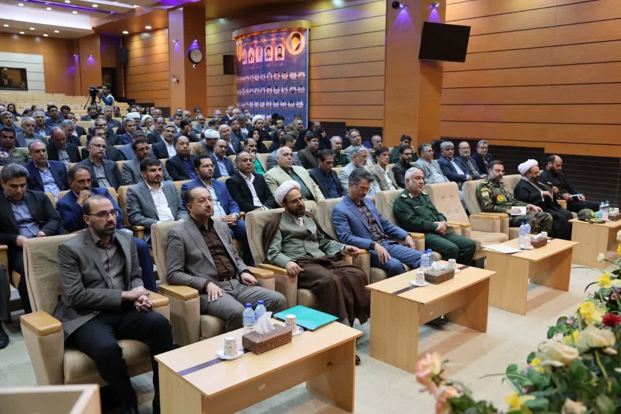 فرمانده سپاه انصارالرضا: رویکرد پایگاه‌های بسیج خراسان جنوبی کمک برای رفع مشکلات است