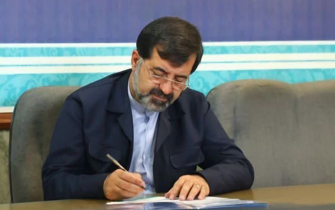 استاندار قم درگذشت مادر شهیدان میرزرندی را تسلیت گفت