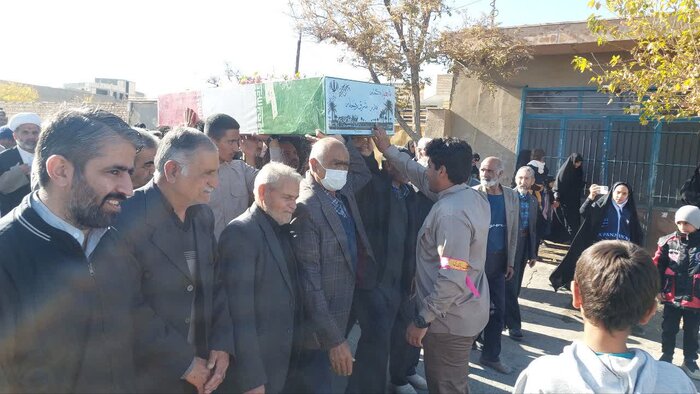 پیوند زمین با آسمان؛ صغاد و سورمق آباده میزبان پیکر پاک شهید گمنام شدند