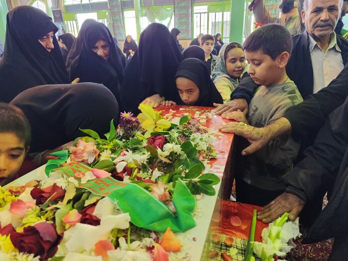 پیوند زمین با آسمان؛ صغاد و سورمق آباده میزبان پیکر پاک شهید گمنام شدند