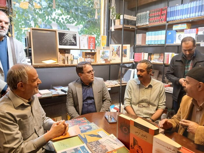 احمد مسجدجامعی: کتاب‌گردی، آئینی برای تقویت همبستگی مردم است