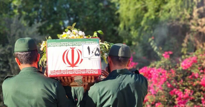 تشییع پیکر مطهر پنج شهید گمنام دفاع مقدس در بهبهان