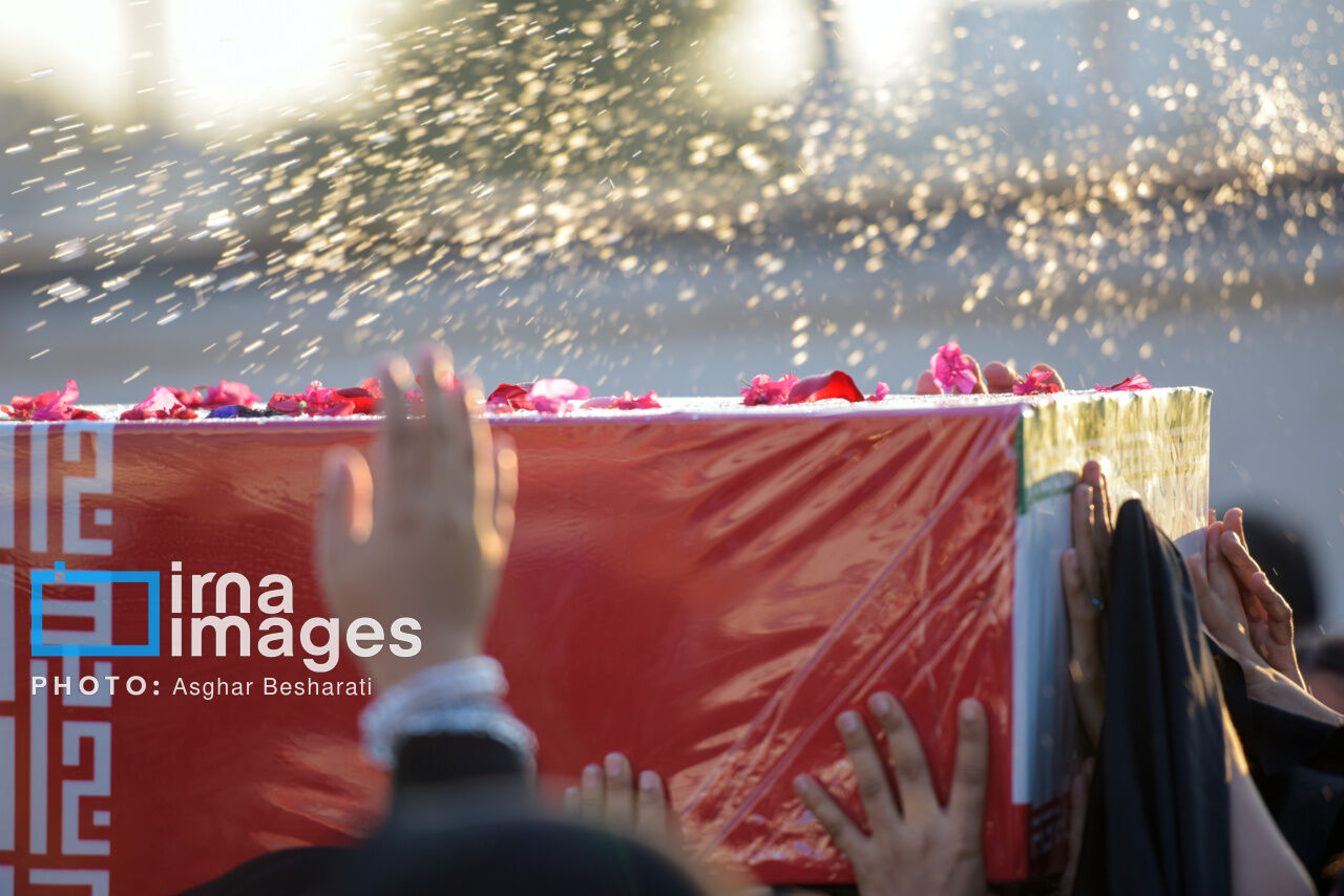 پیکر مطهر شهید گمنام میهمان مردم شهیدپرور کازرون شد