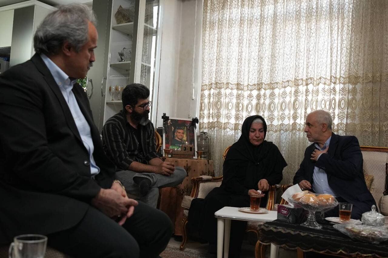 مقام شهادت عزتی جاودانه است/ ضرورت پاسداشت نام و یاد شهدا