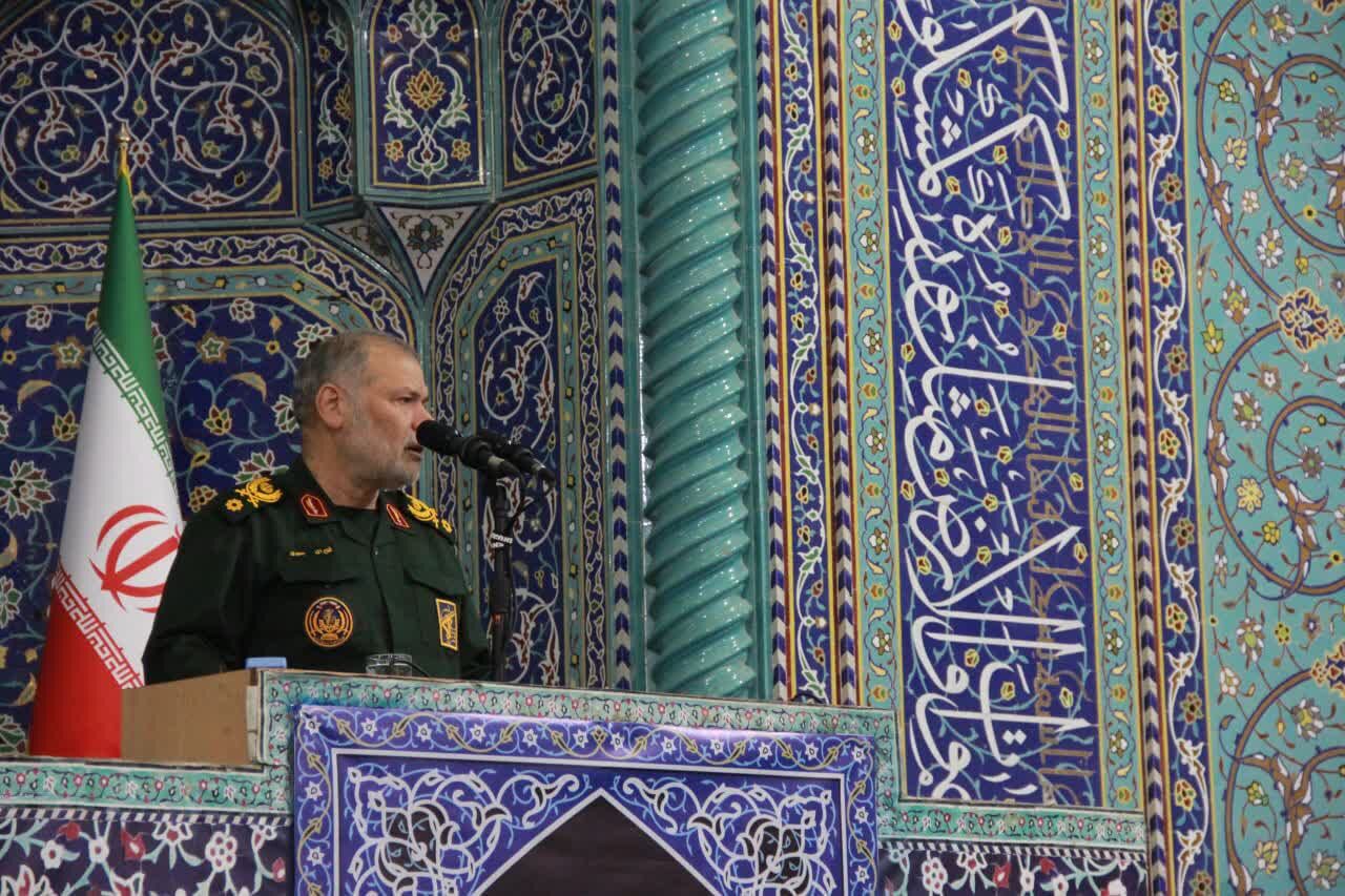 فرمانده سپاه قم: تفکر بسیجی الگویی جهانی در مقابله با استکبار است