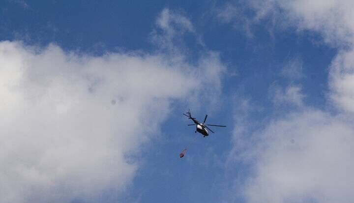 اعزام سه فروند بالگرد وزارت دفاع برای کمک به اطفای حریق جنگل‌های چالوس