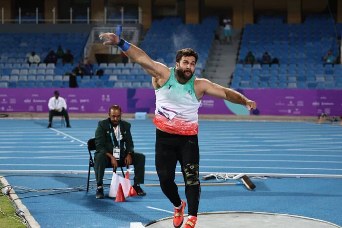 پرتابگر وزنه: پاداش مدال فدراسیون از کمیته بیشتر خواهد بود/ نیاز به مربی خارجی نداریم