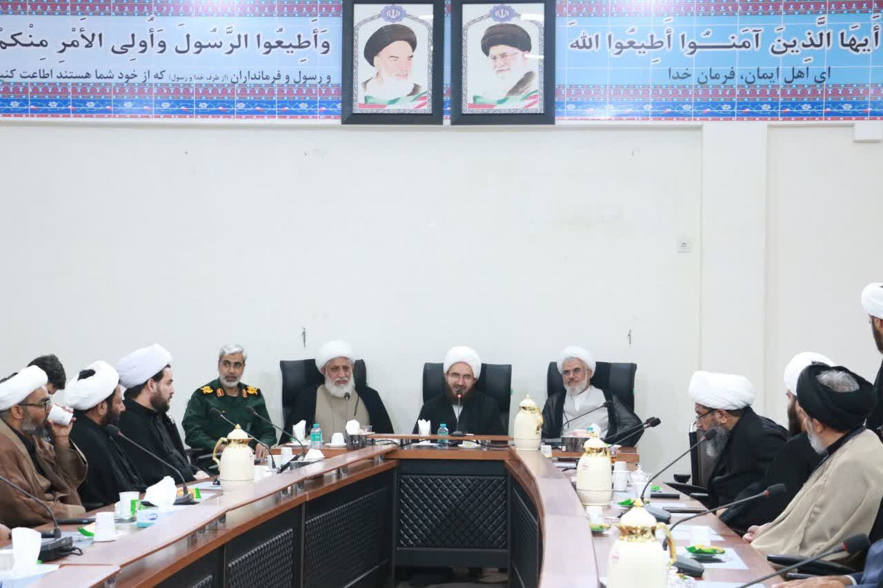 حاج علی اکبری: امام جماعت باید «نورانیت»، «علم تازه» و «ابتکار در هدایت» داشته باشد