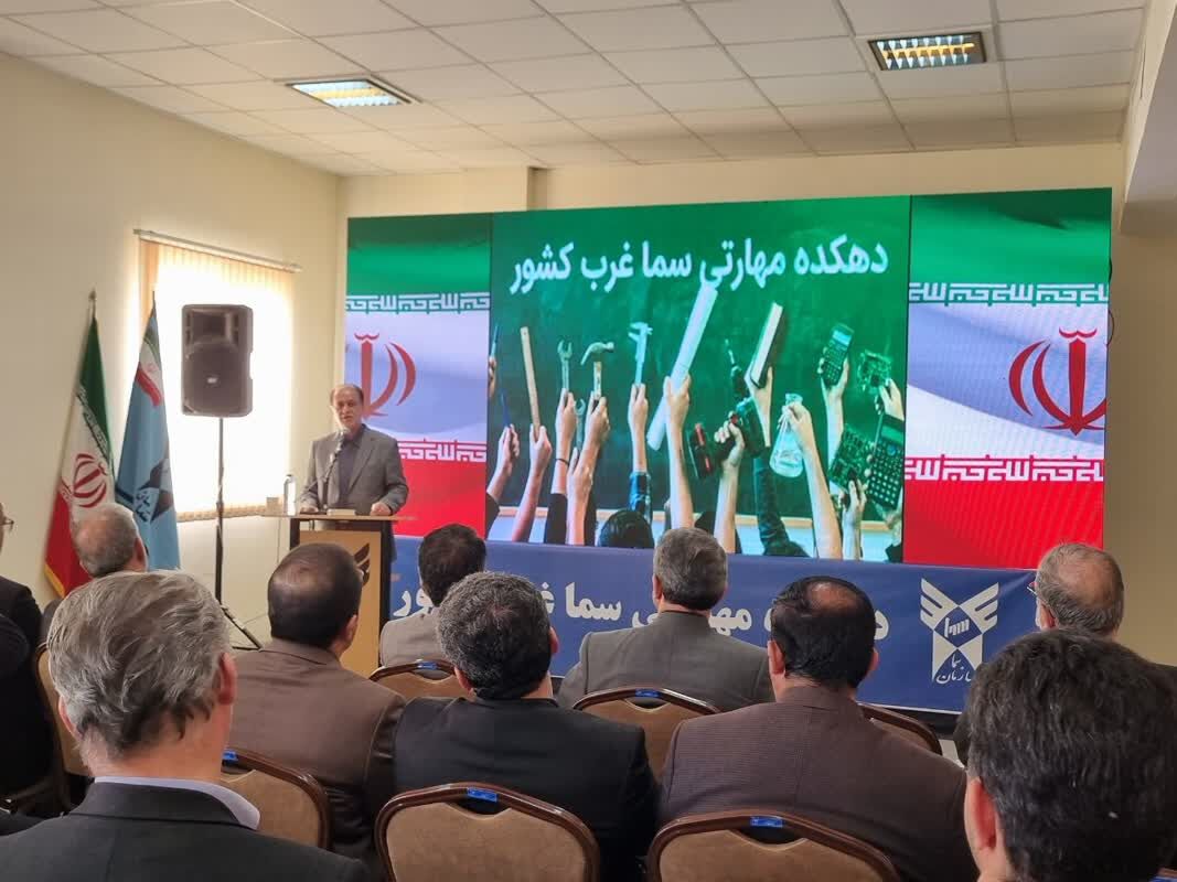 حاجی بابایی: دعوا و اختلاف برای کشور و نظام سم مهلک است