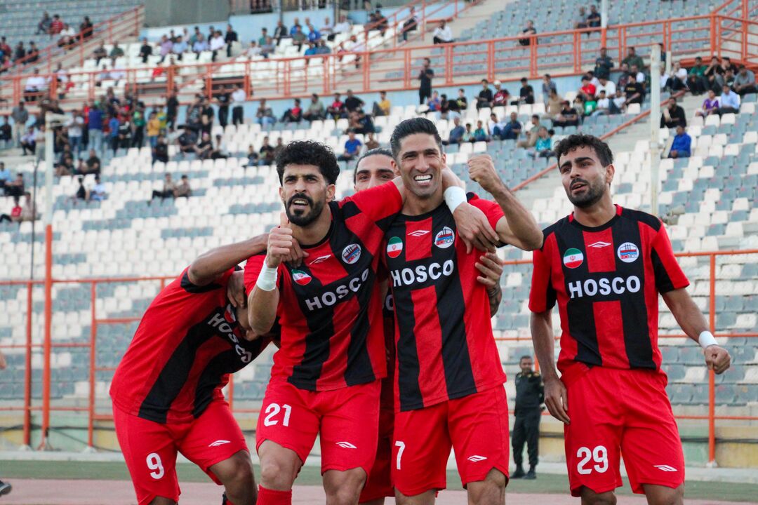 فولادهرمزگان هنوز از جامحذفی انصراف نداده است؛ درخواست تعویق دیدار با استقلال