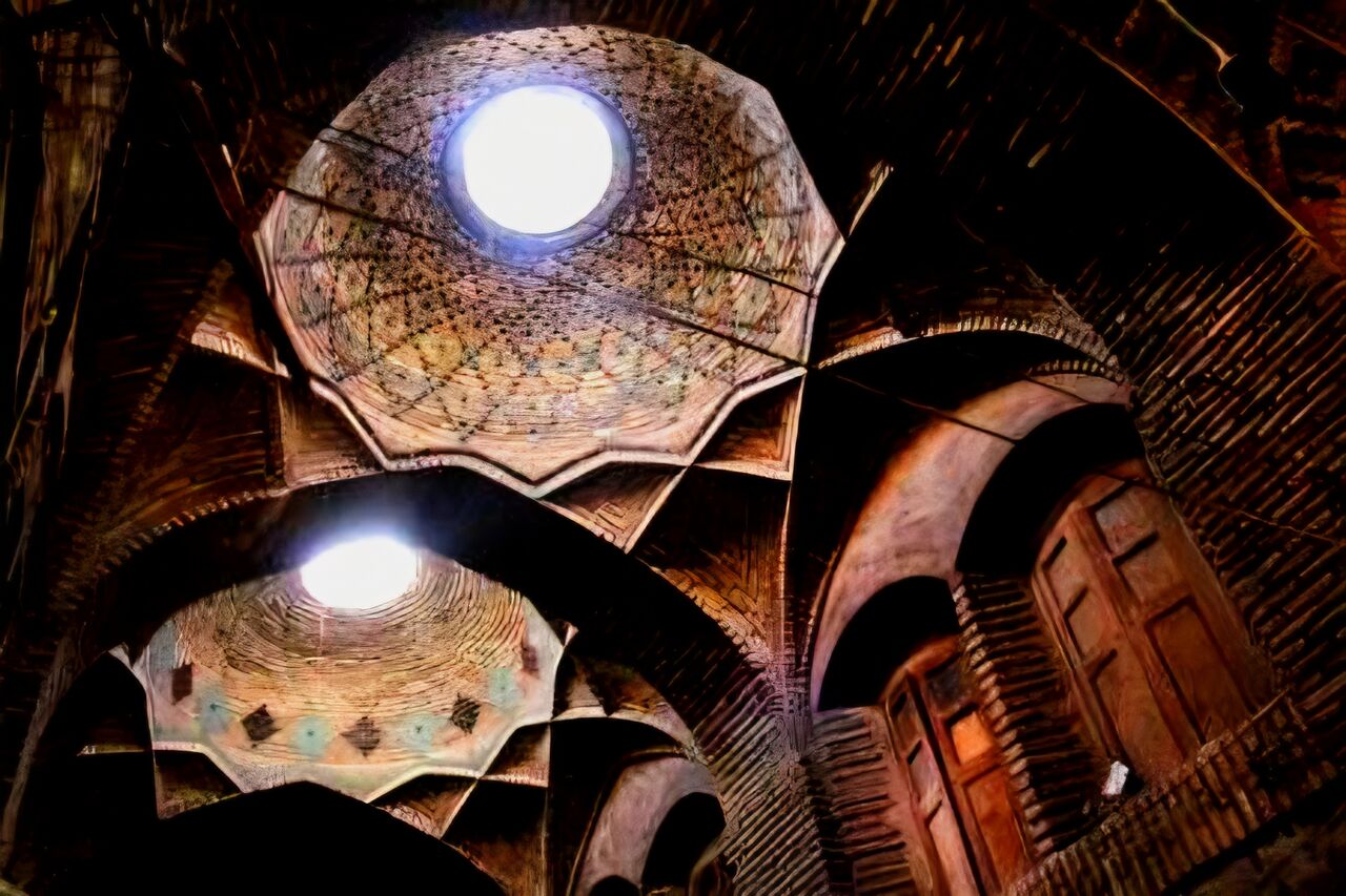 فرار بازار تاریخی کرمان از تله‌ آتش؛ زمزمه‌های هشدارآمیز همچنان به گوش می‌رسد