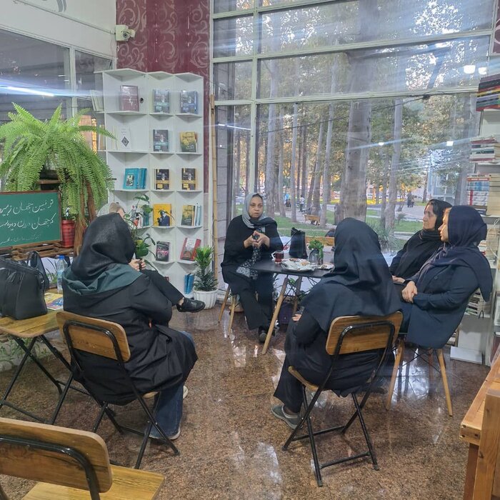 کافهای که آگاهی مینوشاند