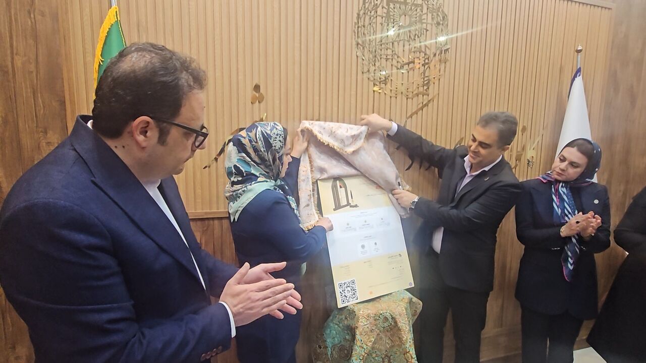 رونمایی پایگاه اینترنتی ویژه جشنواره قلم وکیل در بوشهر + فیلم