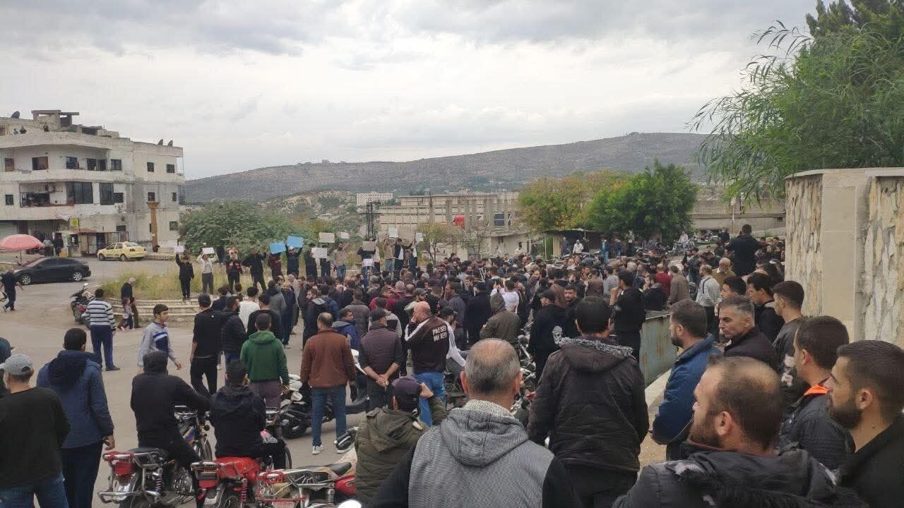 لاذقیه همچنان شلوغ است/ حمله دوباره به علویان سوریه