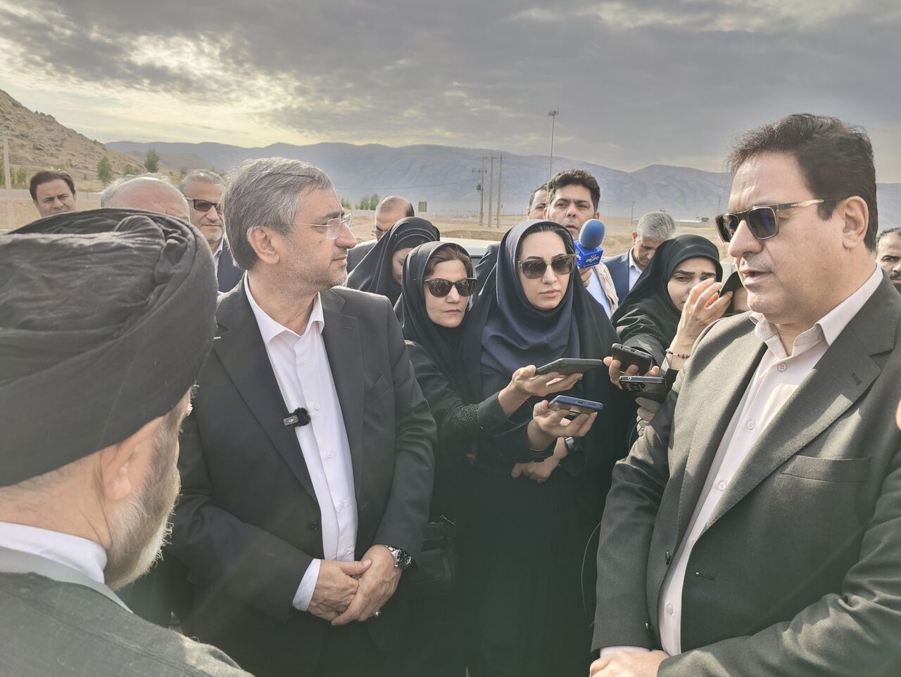 استاندار لرستان: بهسازی محورهای ارتباطی کوهدشت و رومشکان با اولویت دنبال شود