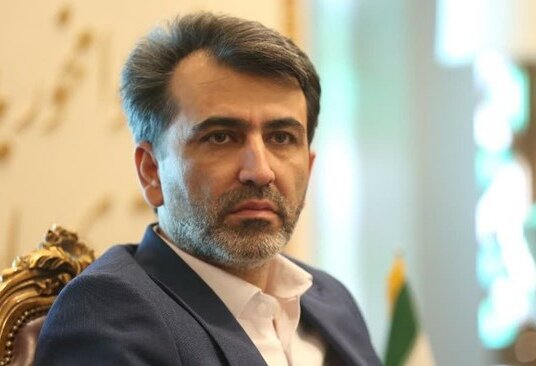 سایهسنگین دیوانسالاری بر قامت اقتصاد اصفهان؛ چالش تمرکزگرایی و رویش امید در پناه سرمایه