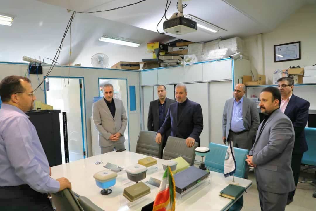 سفير ايران لدى بغداد: عدد السياح بين إيران والعراق يتجاوز 11 مليونا سفير ايران لدى بغداد: عدد السياح بين إيران والعراق يتجاوز 11 مليونا