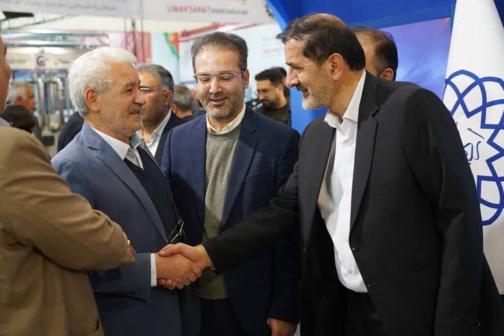 شرکت‌های سرمایه‌گذار با شهرداری اردبیل تفاهم‌نامه امضا کردند