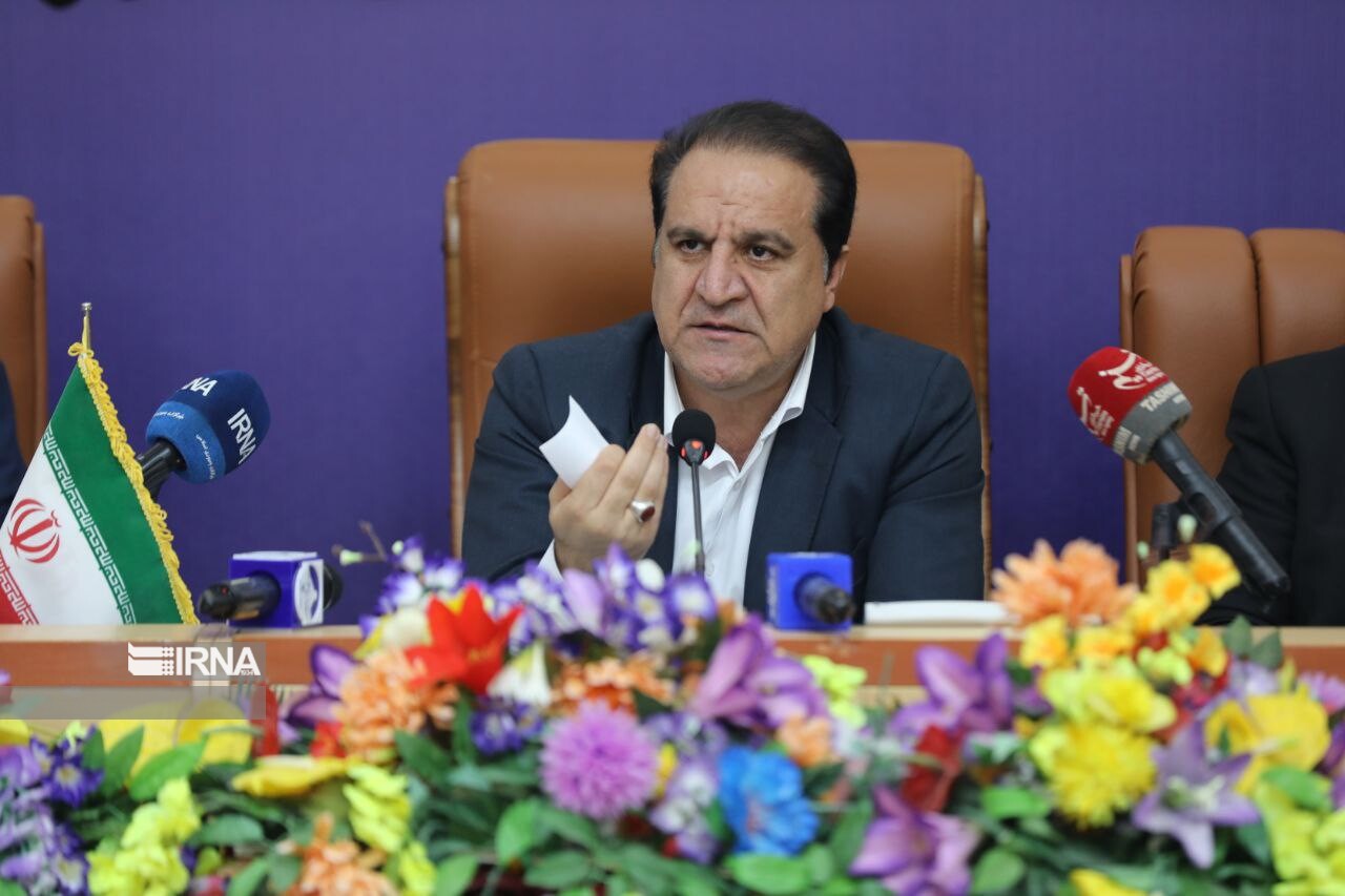 استاندار ایلام: افزایش تراز صادرات در مرز مهران اولویت دولت چهاردهم است