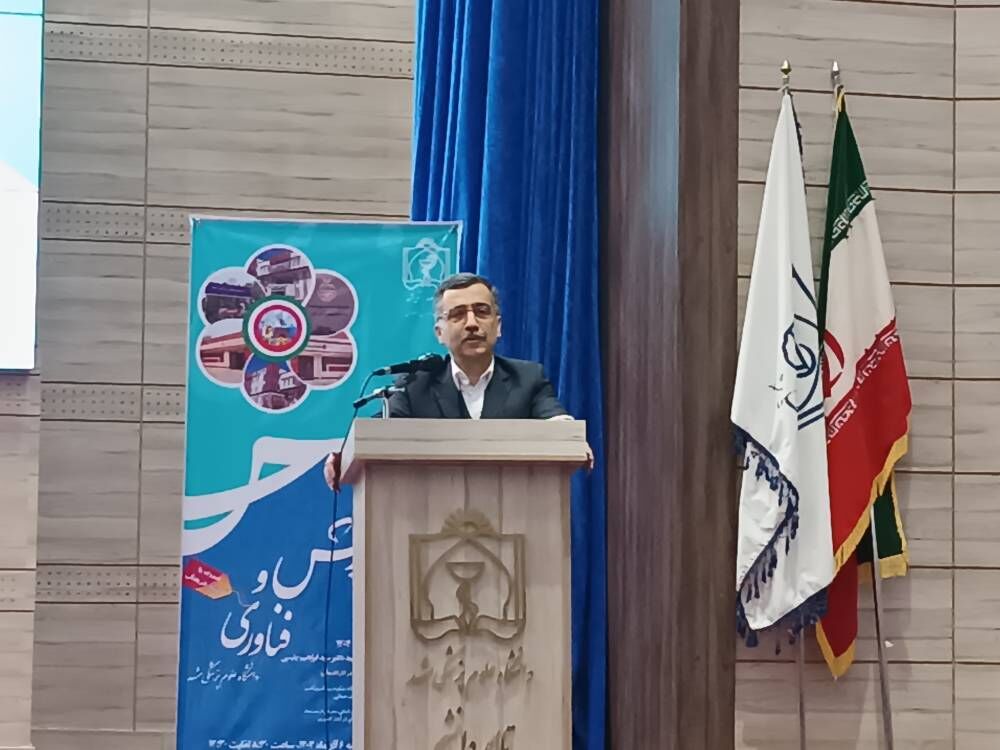 معاون وزیر بهداشت: بهبود زیرساخت‌های پژوهشی دانشگاه‌های علوم پزشکی ضروری است