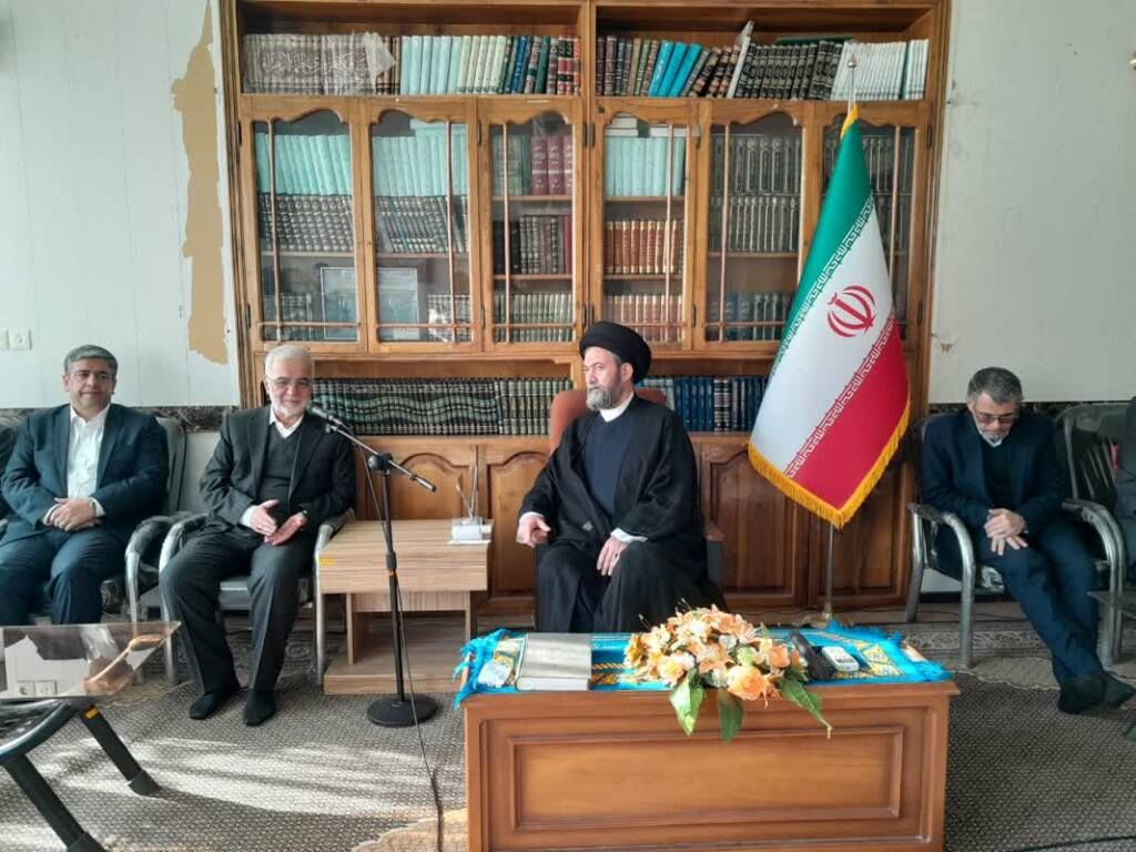 وزیر کشور: دولت برخی اختیارات را به ۱۶ استان مرزی واگذار میکند - ایرنا