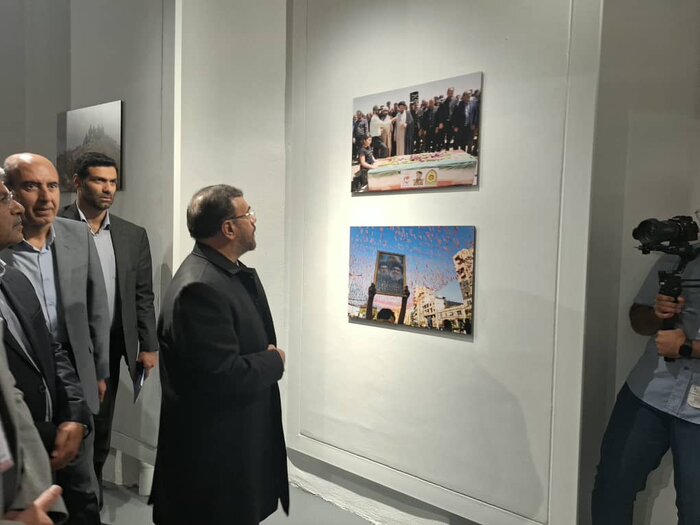 استاندار فارس در محل جشنواره جهانی فیلم فجر حضور یافت
