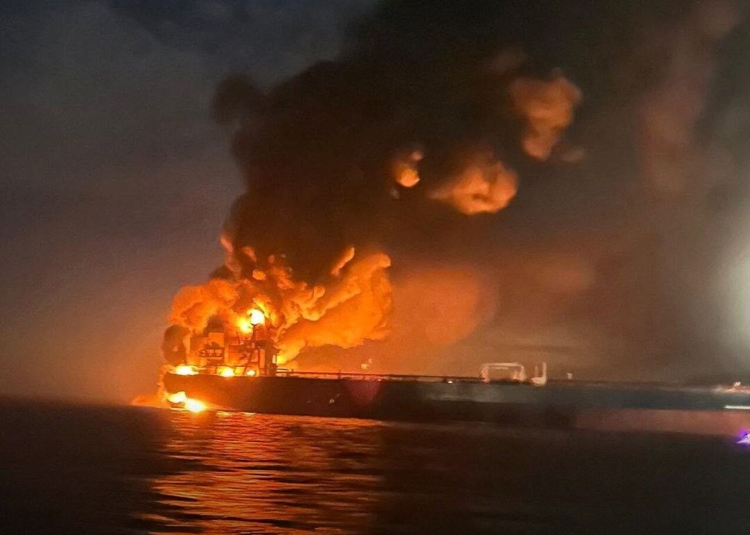 وزیر حمل‌ و نقل ترکیه: انفجار دو نفتکش روسیه ناشی از عامل خارجی بود