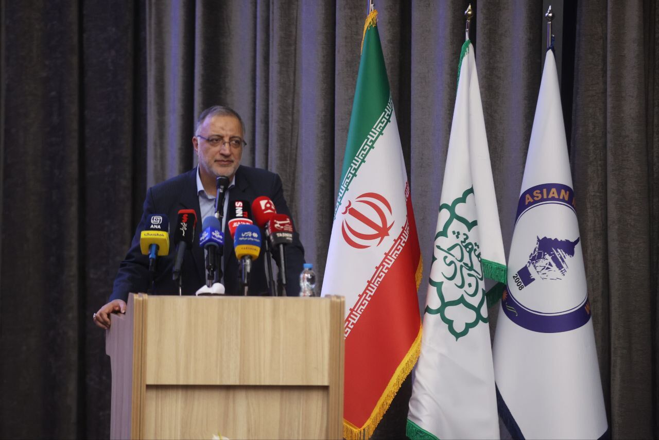 شهردار تهران: اشتراکگذاری تجربیات مدیران شهری ضروری است