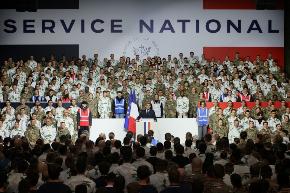 خدمت سربازی داوطلبانه در فرانسه و چند سوال