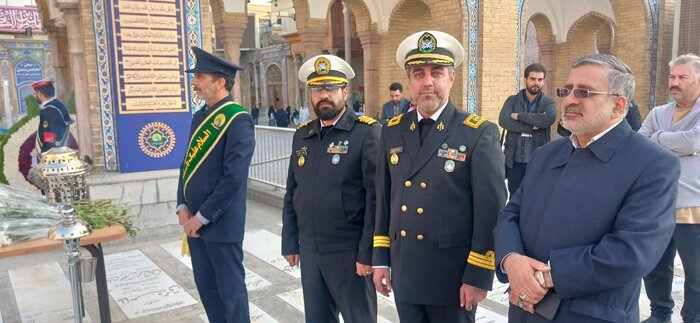 شهدای بازپسگیری جزایر سهگانه، نماد اقتدار دریایی ایران هستند