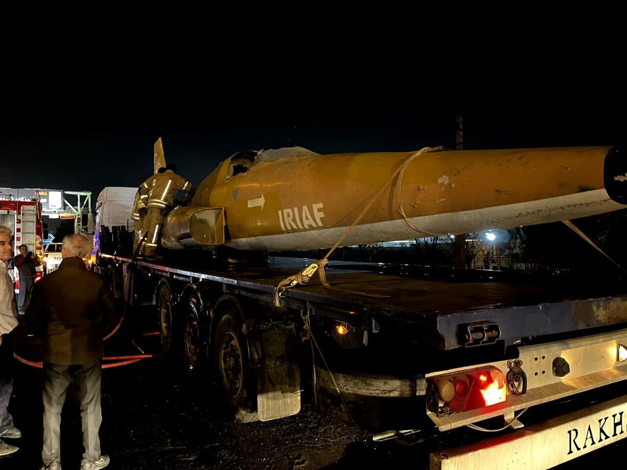 آتش سوزی بار تریلی در کرج مهار شد