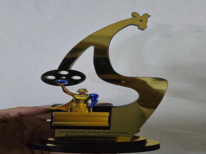 «افسانه سپهر» جایزه‌ اصلی جشنواره انیمیشن تانزانیا را کسب کرد