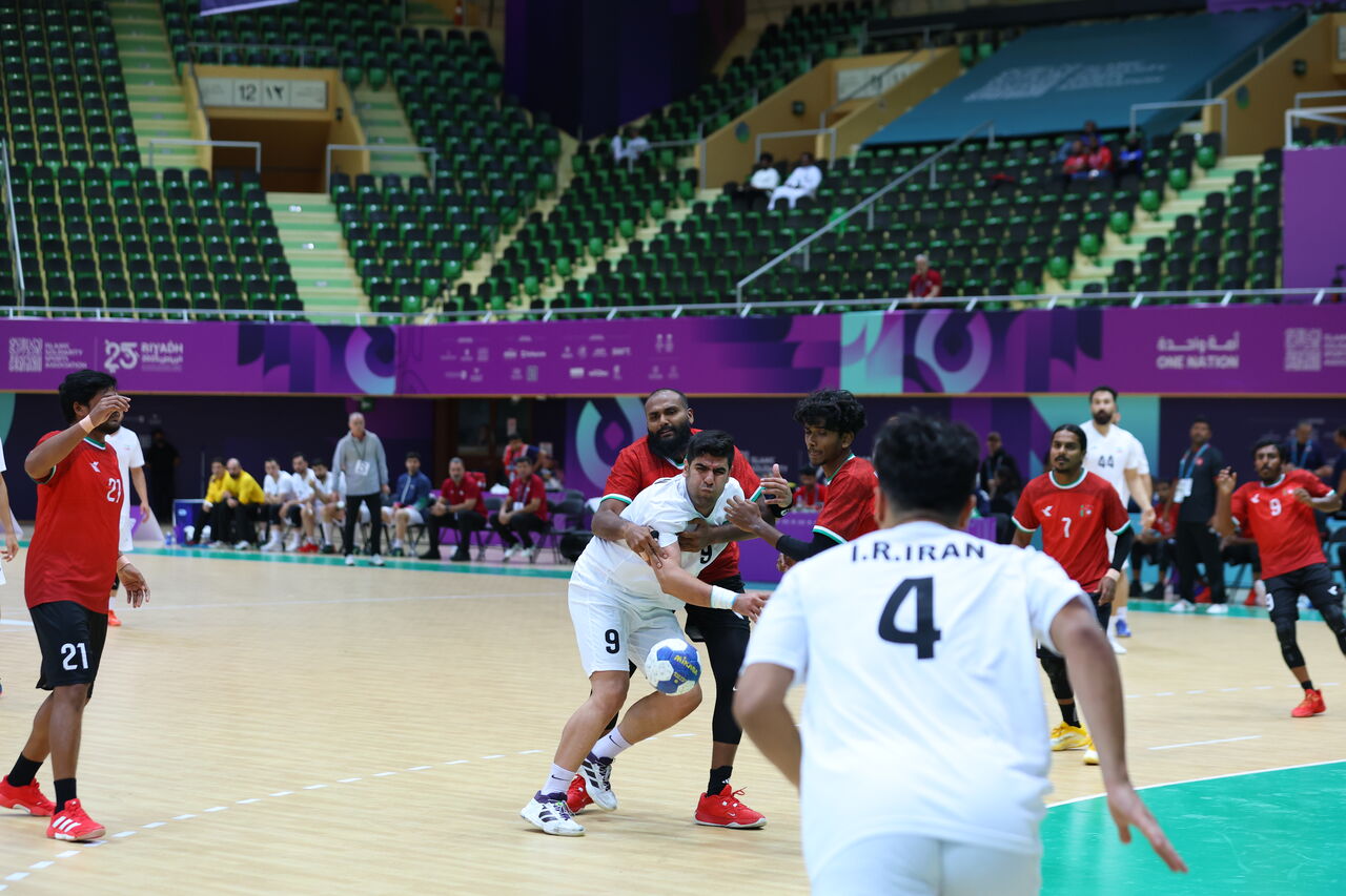 ملی‌پوش هندبال: نتایج ضعیف ریاض را در کویت جبران می‌کنیم/ این دستمزدها شایسته ما نیست