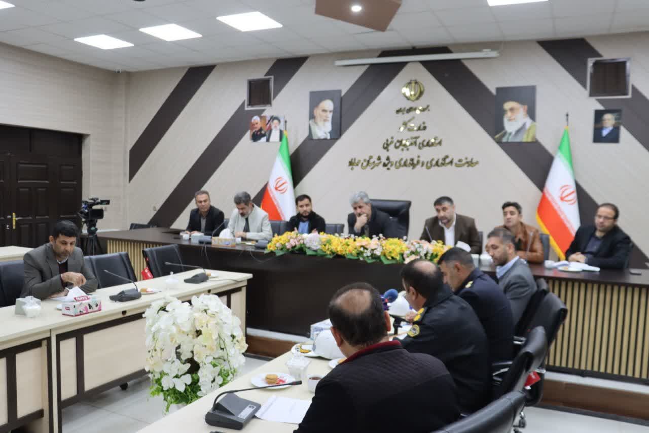 توقیف در انتظار مسافربرهای شخصی و ناوگان غیرمجاز در مهاباد