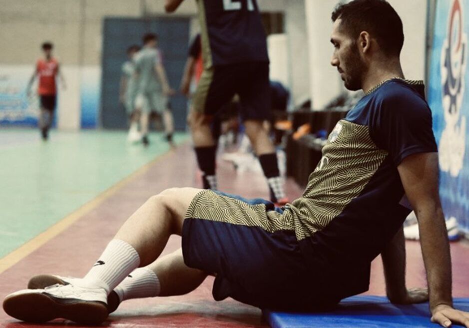 تساوی خانگی پالایش نفت اصفهان مقابل همنام بندری