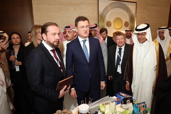 امضای توافقنامه لغو روادید میان روسیه و عربستان