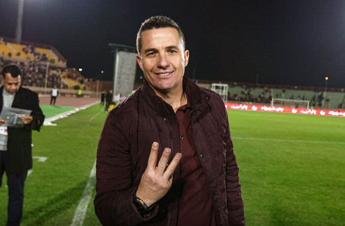 نگاهی به شرایط استقلال و پرسپولیس قبل از دربی ۱۰۶؛ «از گور برخاسته»