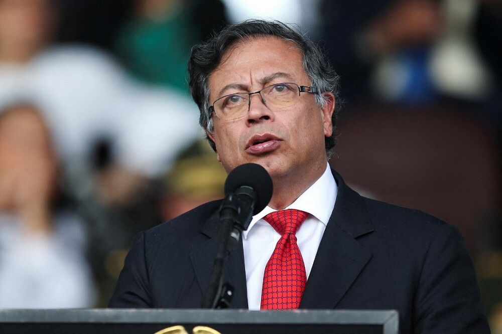 رئیس جمهور کلمبیا خطاب به ترامپ: به حاکمیت ما حمله نکنید