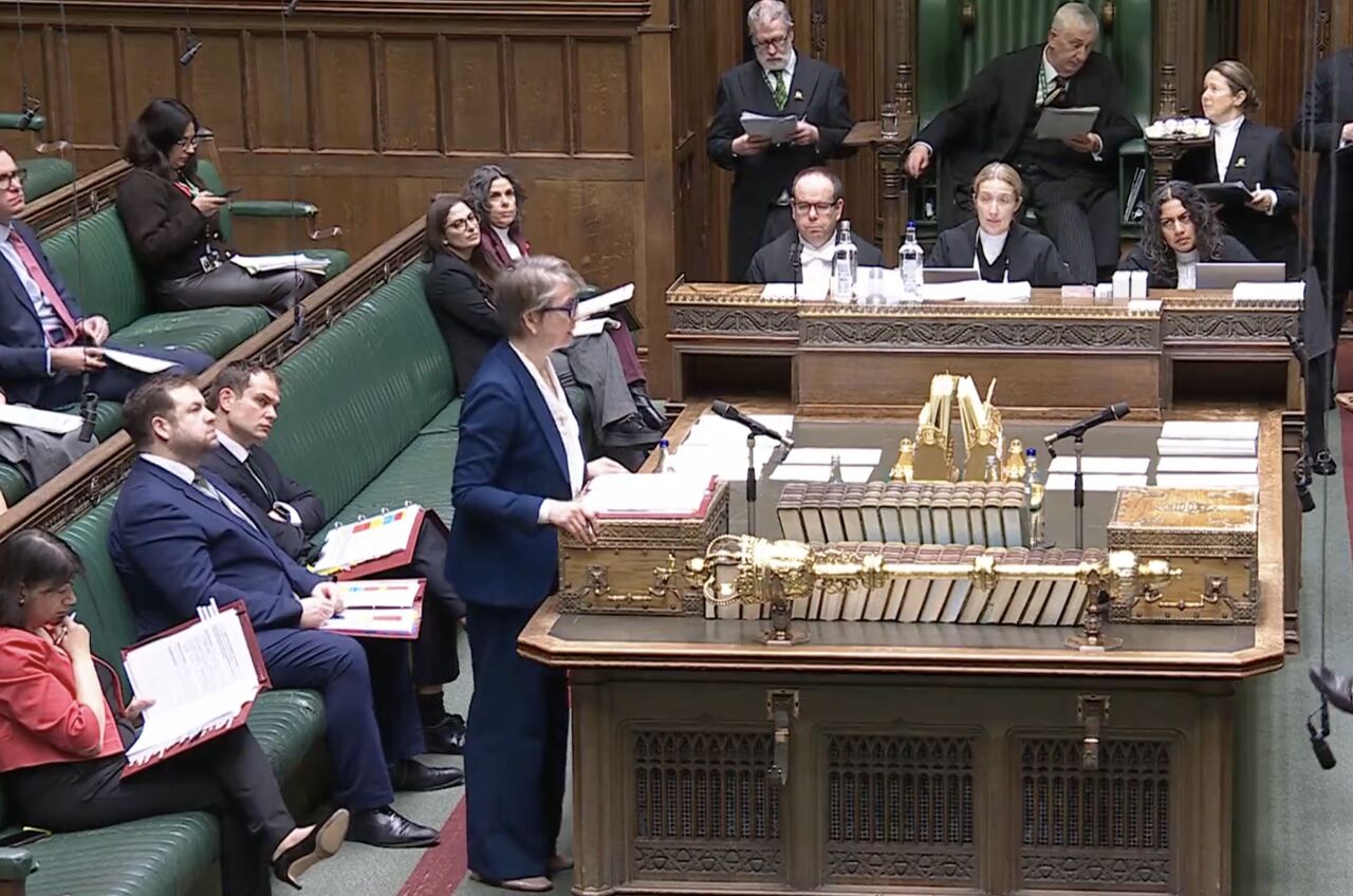 انگلیس: آتش‌بس غزه شکننده اما ناگزیر است/ تأکید بر رفع محاصره و افزایش کمک‌های بشردوستانه